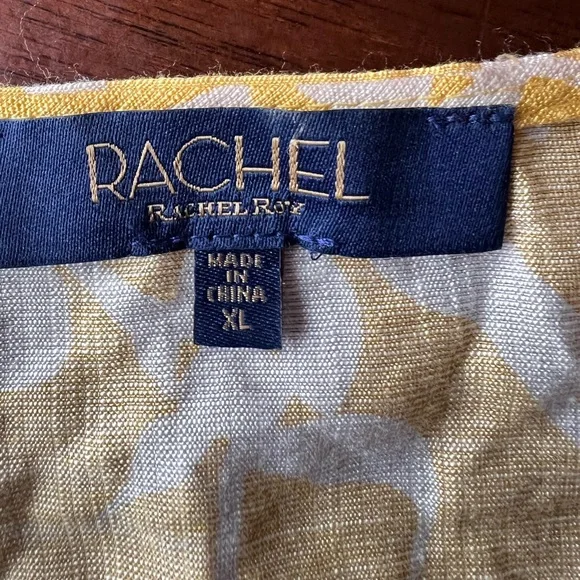 RACHEL Rachel Roy Yellow and White Floral Blouse - Picture 6 of 6